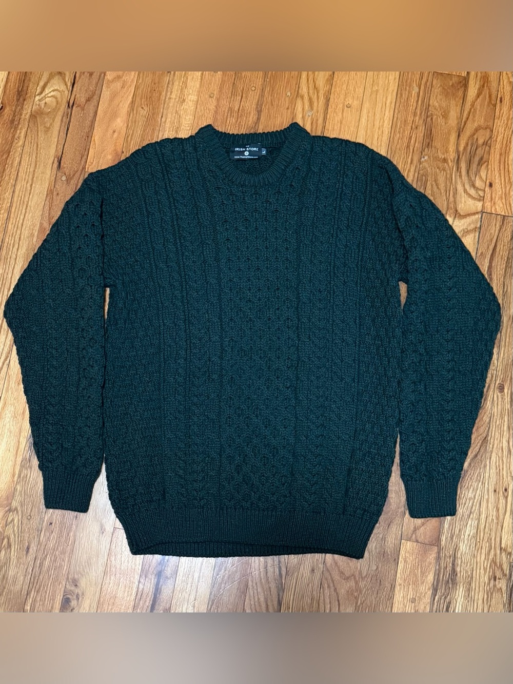 The Irish Store Sweater Large 100% Merino Wool Chunky Knit Fisherman Pullover